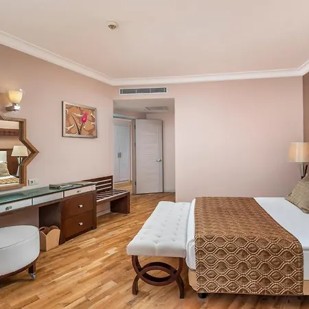 Mukarnas & 5* Okurcalar