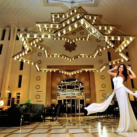 Rezort Mukarnas & Okurcalar