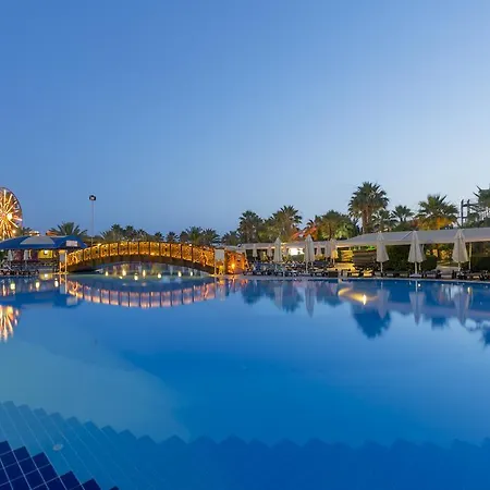 Rezort Mukarnas & 5*