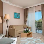 Mukarnas & Resort