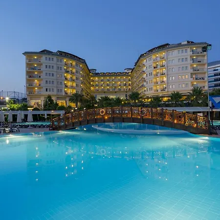 度假村 穆卡尔纳斯spa度假酒店