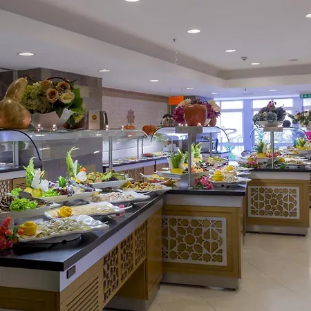 穆卡尔纳斯spa度假酒店 5*