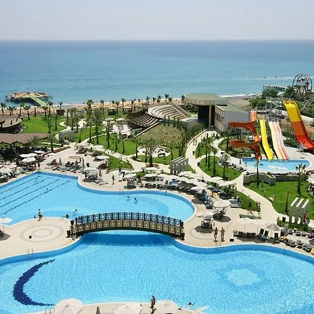 穆卡尔纳斯spa度假酒店 欧库卡拉