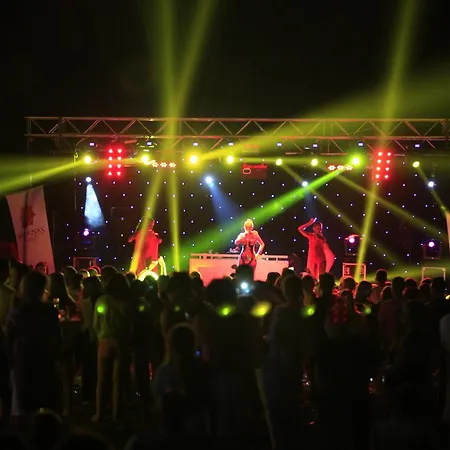 穆卡尔纳斯spa度假酒店 5* 欧库卡拉