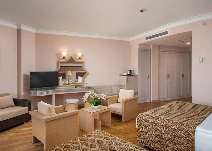 Resort Mukarnas & Okurcalar