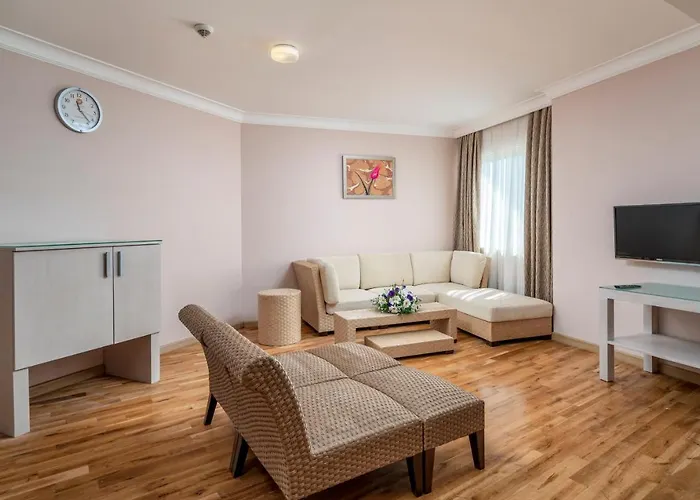 Resort Mukarnas & Okurcalar